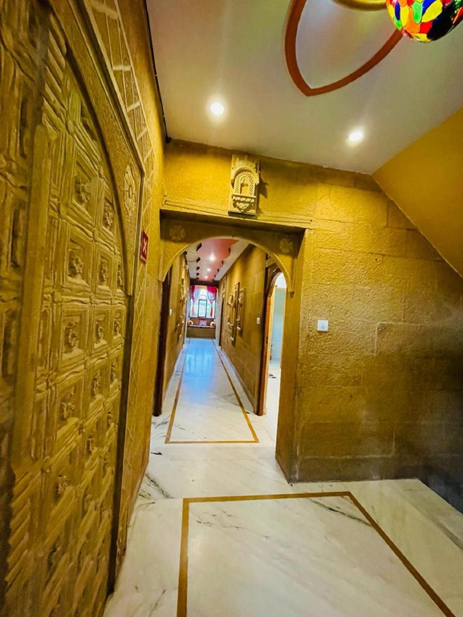 Hotel Amazing Dzsaiszalmer Kültér fotó